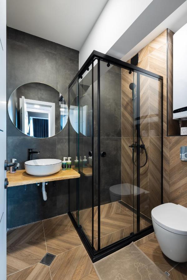 Topaz Beachfront Apartment Варна Екстер'єр фото