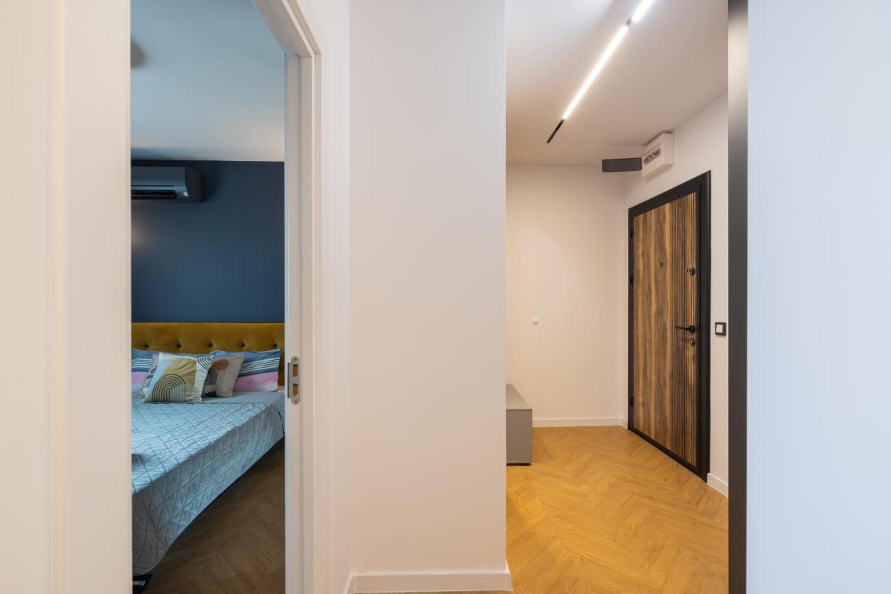 Topaz Beachfront Apartment Варна Екстер'єр фото
